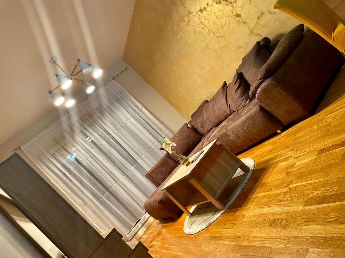 Naki Apartman Lägenhet Podgorica Exteriör bild
