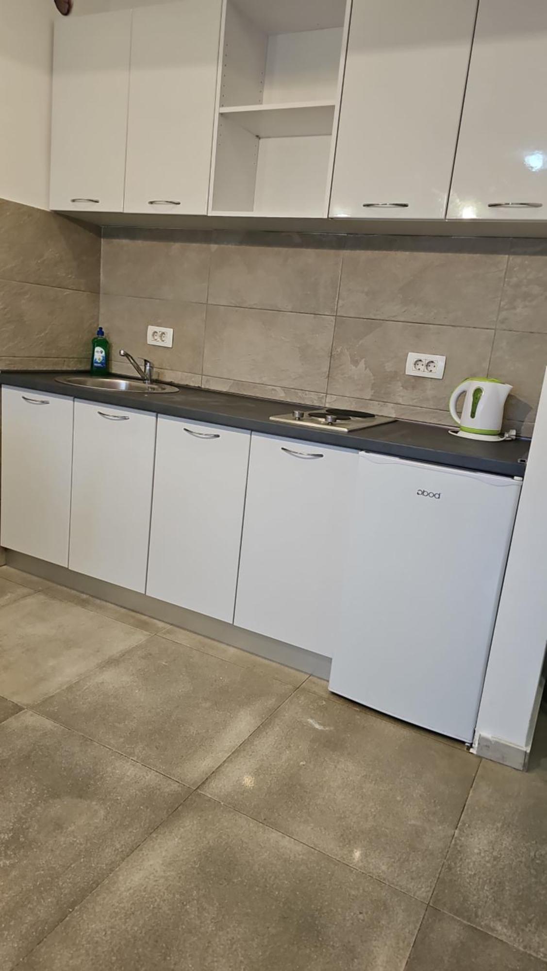 Naki Apartman Lägenhet Podgorica Rum bild